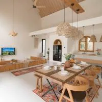 The Cendana Villa Yogyakarta, hotel em Bedoyo