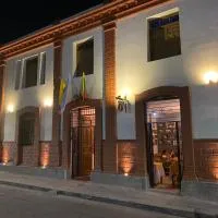 LAMACA - Hotel & Restaurante, hotell i Buga
