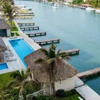 Lujoso Penthouse con alberca vista increíble al Mar y Rio en el Estero, hotel di Boca del Río