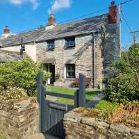 델라볼에 위치한 호텔 North Cornwall character cottage, sleeps 5, close to coast