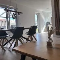 Neu! Modernes Apartment Nähe Bowling Center!, hotel em Werlte