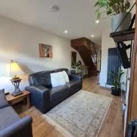 Self-catering extended family home, hotel v destinaci Edinburgh