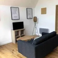 chalet atypique proche Portbail Denneville, hotel a Saint-Lo-dʼOurville