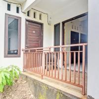 Hotel O Kost 99, hotel near Sam Ratulangi Airport - MDC, Manado