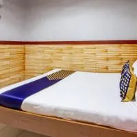 Hotel O De Lanang Homestay Near Masjid Janapria, hotell i Papak