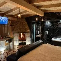 Cabaña Zacatlan Jacuzzi، فندق في Tomatlán
