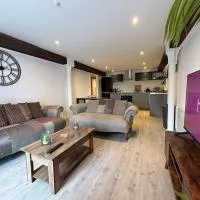Viesnīca The Maltings - Contemporary 2 bedroom apartment with en-suite pilsētā Kirk Sandall