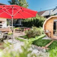 Exklusives Design Hideaway & Sauna, hotel en Warngau