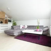Viesnīca Apartman Keti pilsētā Donja Lomnica