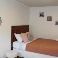 Habitación Privada Cerca del Aeropuerto de Santiago, хотел в Сантяго