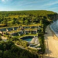 Vaya Beach Resort, готель у місті Emona