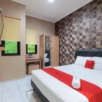 Urbanview Syariah Hotel Tiga ER near Karawang Central Plaza, ξενοδοχείο σε Karawang