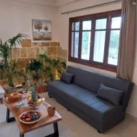 Pefkos Beach House 2 – hotel w mieście Kámpos