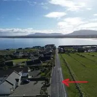 Mullaghmore Driftwood Cottage, hotell sihtkohas Cliffony