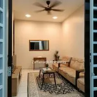 Zaffienadh Homestay Bahau, hotel u gradu 'Bahau'