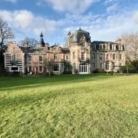 Le château de Bertreville Saint Ouen entre mer et campagne, готель у місті Bertreville-Saint-Ouen