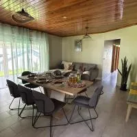 Maison Nourrit D'amour, מלון בסלאזי