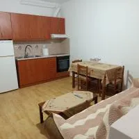 Dora and Sandy apartments 2, hotel a Oikonomiánika