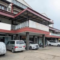 Super OYO 2704 Hotel Transit 2, hotel poblíž Mezinárodní letiště Sultan Hasanuddin  - UPG, Makasar