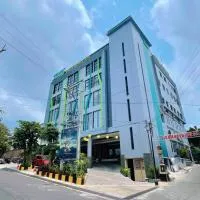 Front One Boutique Adria Boyolali, Hotel in Boyolali