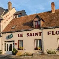 Logis Hôtel Le Saint Florent, hotelli kohteessa Mont-près-Chambord