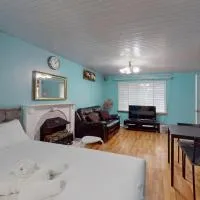 Spacious studio with easy access to the centre、ロンドンにあるロンドン・シティ空港 - LCYの周辺ホテル