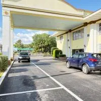 University Inn, хотел в Гейнсвил