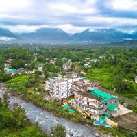 Aachman Riviera Resort Dharamshala- A river facing rooms with balcony, hotel poblíž Kangra Airport - DHM, Dharamsala