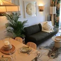 Le Green Hideaway, hotel v destinaci Levernois