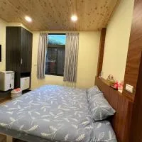 宣信民宿 標準雙人房, Hotel in Zhuqi