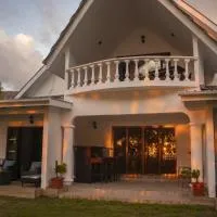 Chello's Villa, hotell i Mahe