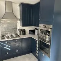 3 bedroom house in Kirkaldy, Fife, hotel en Fife