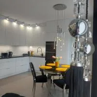 Apartament Black Glamour 728-828-835, hotel di Cedzyna