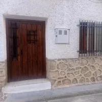 Apartamentos cañamares, hótel í Cañamares
