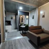 ZR Homestay, хотел в TanjongMalim