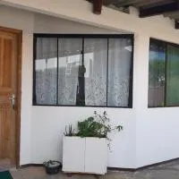 Kitnet Puro Dengo, hotel in São Francisco do Sul