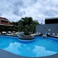 Hotel Termal Rio Hondo, hotel en Termas de Río Hondo