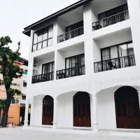 OHDEE Hostel Chiangmai, hotelli kohteessa Chiang Mai