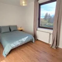 Charmante maison, entière avec jardin et terrasse !, hotel Sarralbe városában