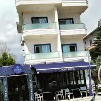 Port Hotel, Tasucu, готель у місті Сіліфке