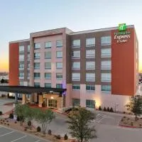 Holiday Inn Express & Suites Moore by IHG, hotel em Moore