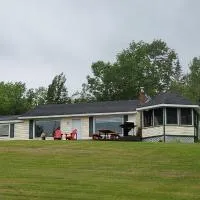 Lochaber Lakeview Cottage, hotel v mestu Antigonish