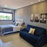 Bonjour! Loft moderno e espaçoso perto do aeroporto!, hotell sihtkohas Campo Grande lennujaama Campo Grande rahvusvaheline lennujaam - CGR lähedal