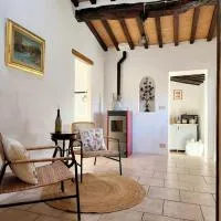 Authentic Tuscan Getaway，蒙泰卡蒂尼瓦爾迪切奇納的飯店