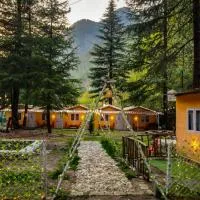 Pandora Riverside Cafe & Stay, hotell sihtkohas Kasol