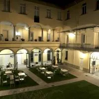 Amelié Lago d’Orta Hotel, hotel v destinaci Omegna
