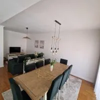 apartamento Bitarães Paredes, hotel i Bitarães