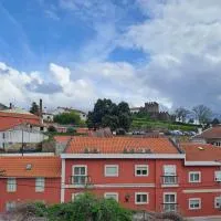 Hotel SQUARE – hotel w mieście Sertã