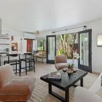 Summerland में, होटल Private Garden and Family Friendly