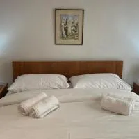 Local stay apartment, hotel in Kavála